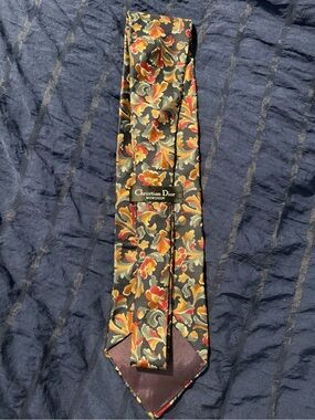Christian Dior Monsieur Floral Silk Tie in Black and Gold